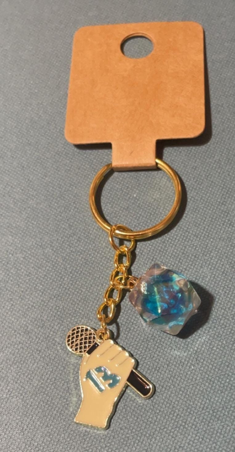 13 Swiftie Hand & Mic Keychain | Blue