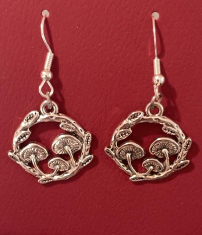 CottageCore Autumn Wreath Earrings