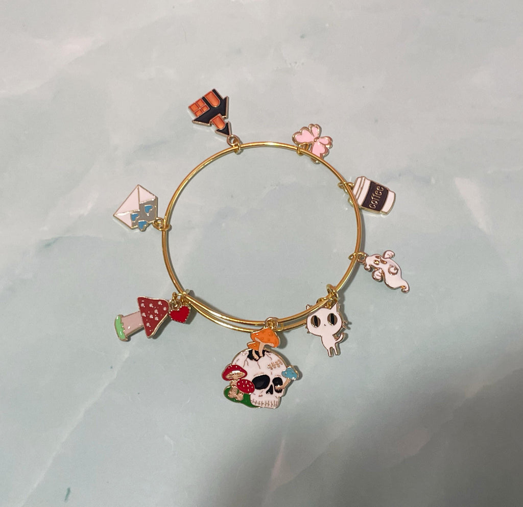 Niko Sasaki Bangle - Dead Boy Detectives | Gold