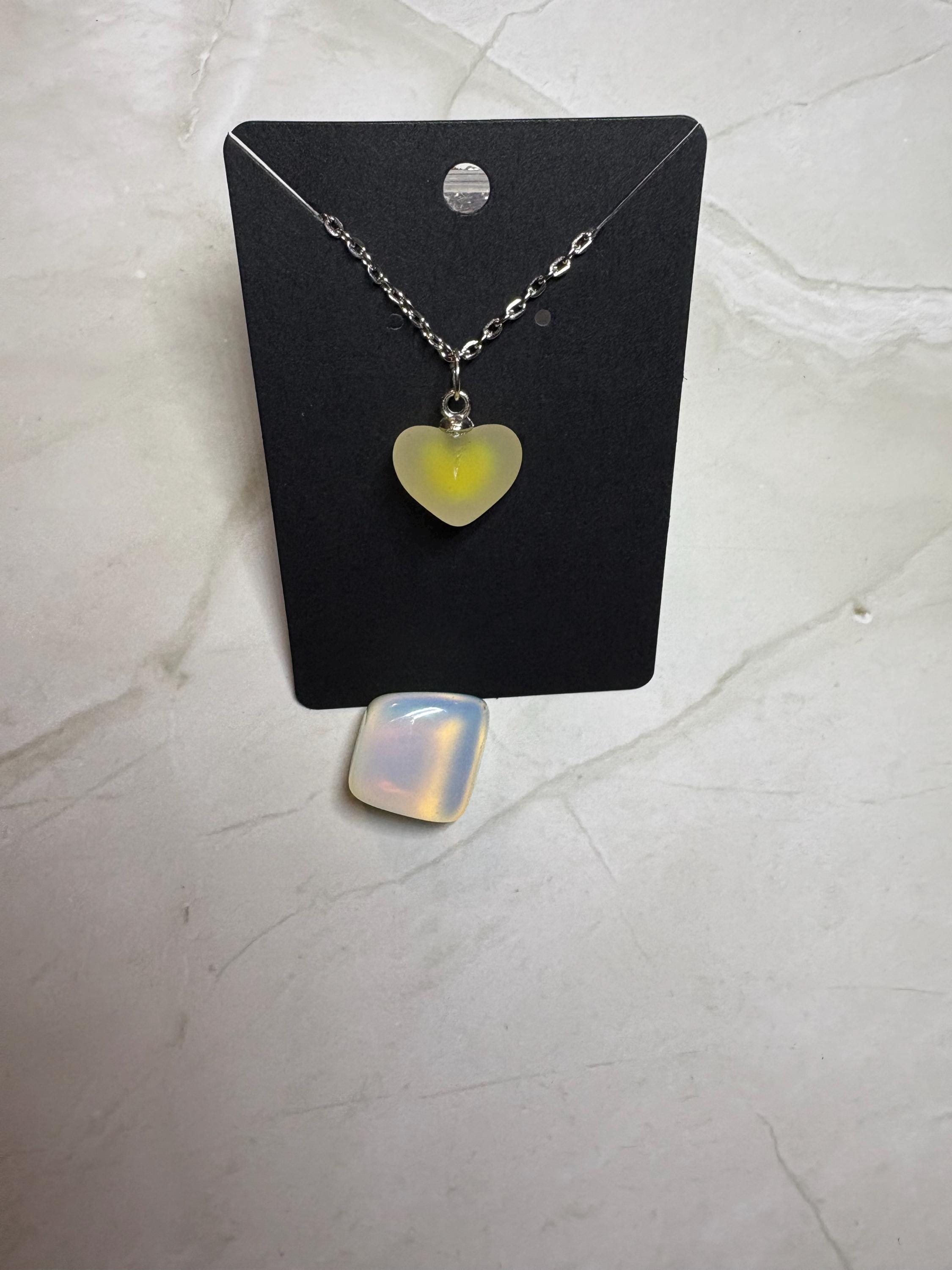 Faux Fogged Glass Heart Necklace | Yellow