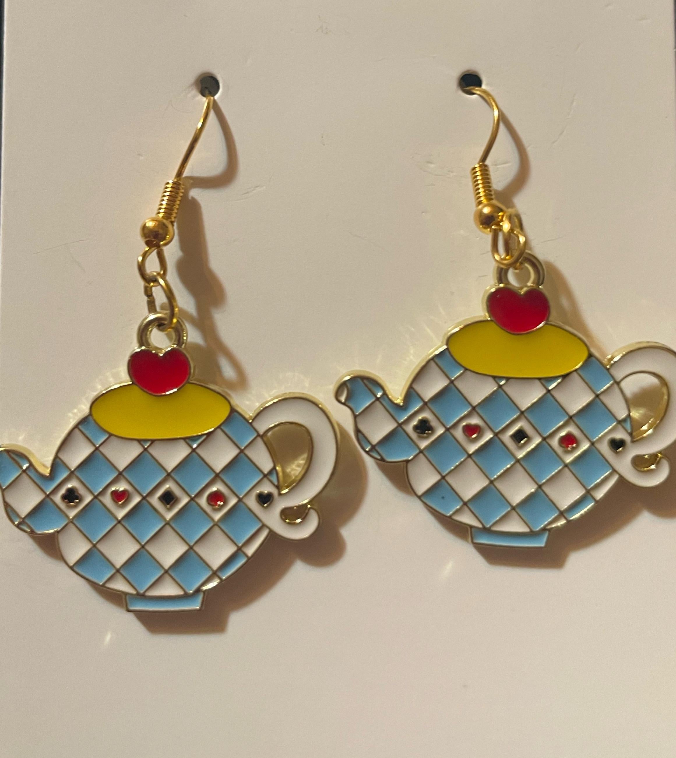 Mad Tea Party | Earrings & Necklace Set