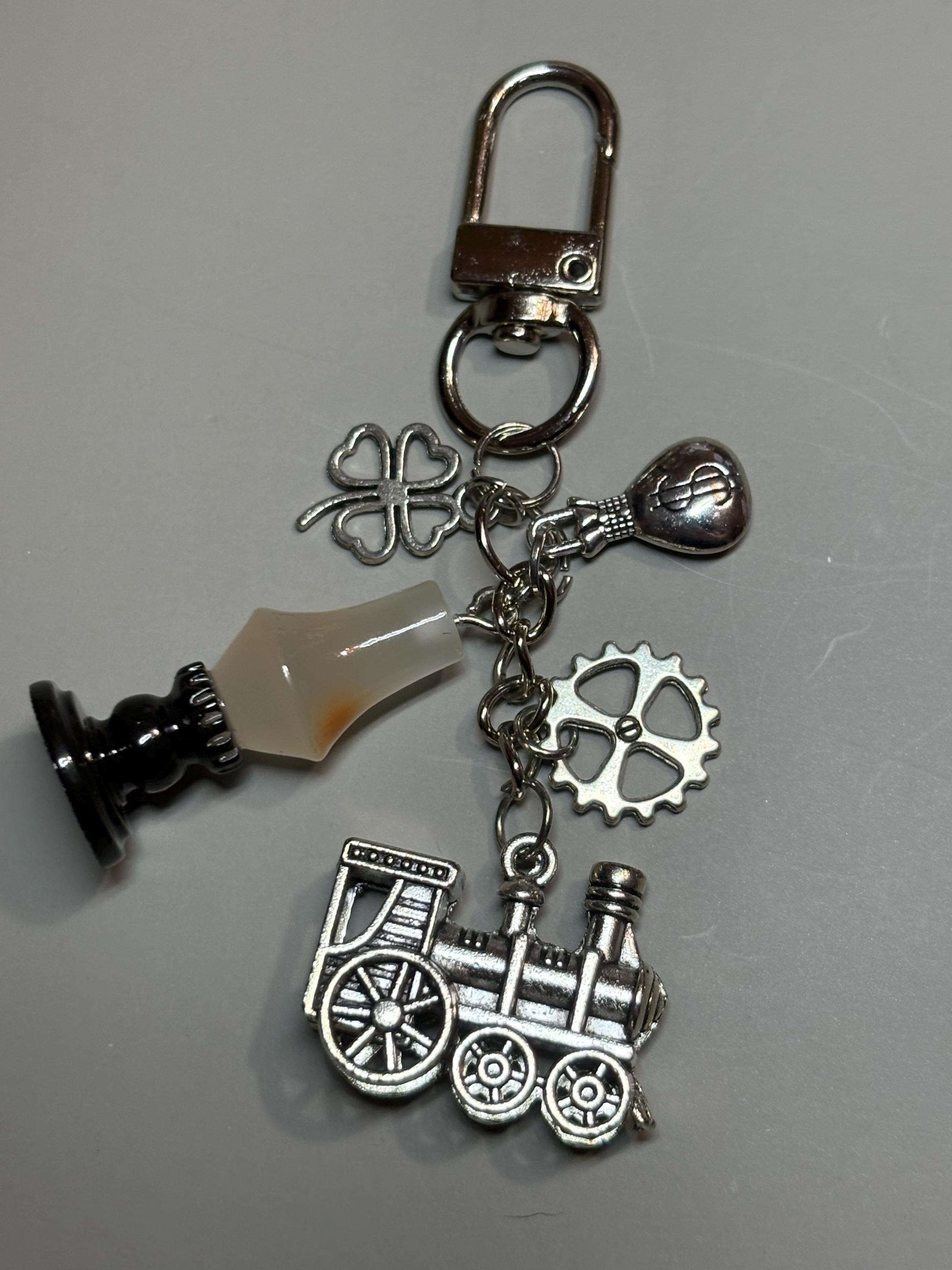 Hetty Woodstone (Ghosts cbs) themed keychain