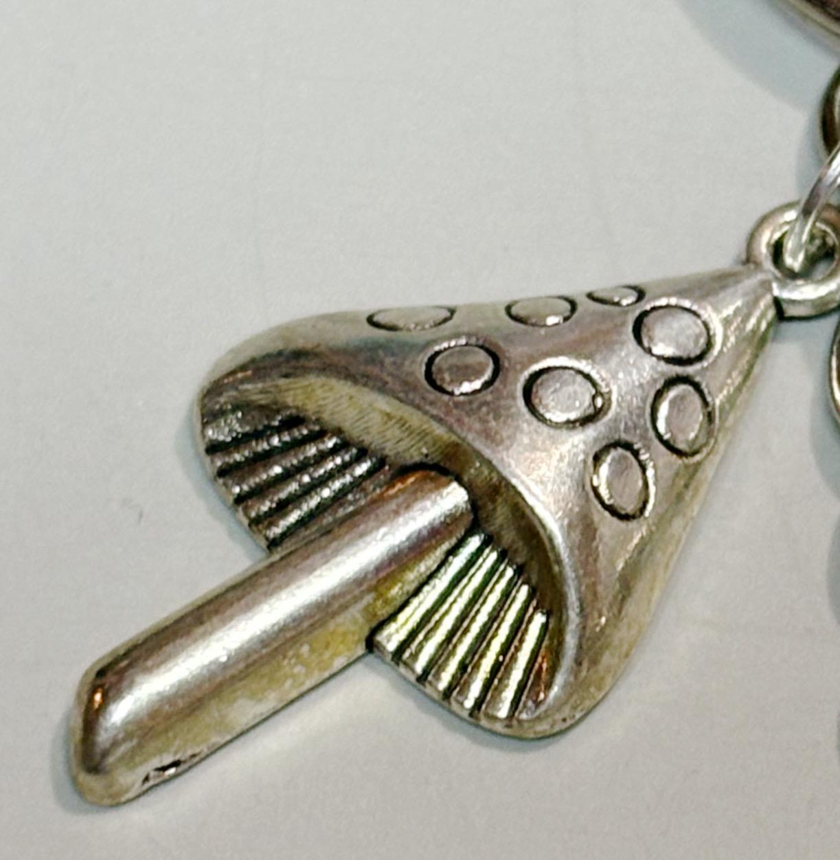 Magic trip keychain