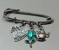 My Mother is Warm | Pin / Brooch