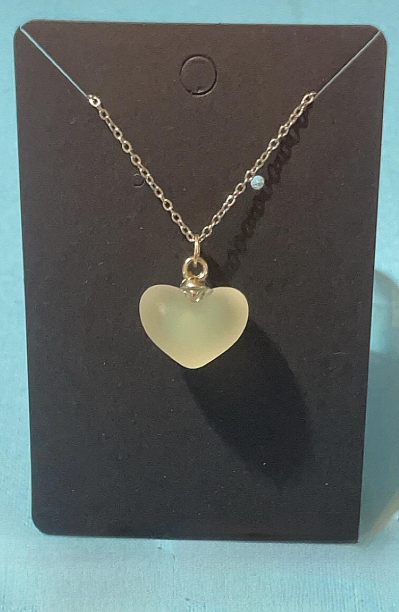 Clear Faux Fogged Glass Heart Necklace | 18inch
