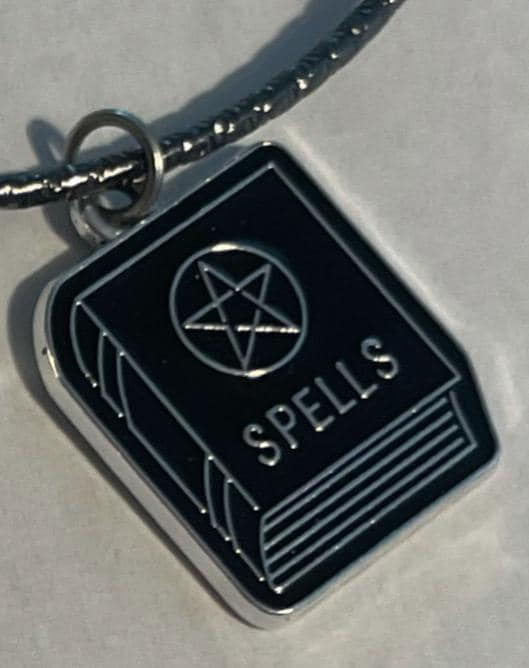 Dead Boy Detective Agency Charm Bangle: Payneland / Charles x Edwin