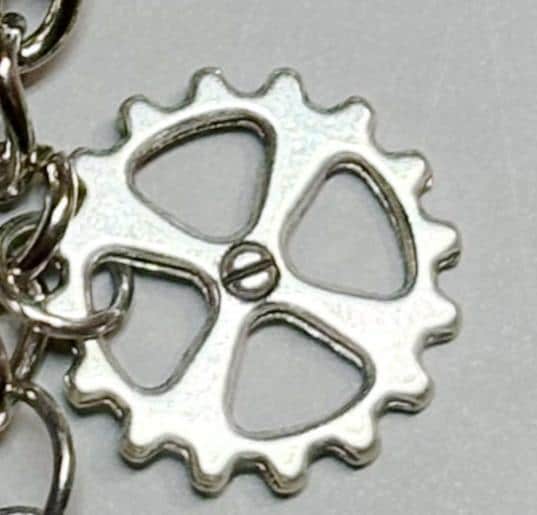 Hetty Woodstone (Ghosts cbs) themed keychain