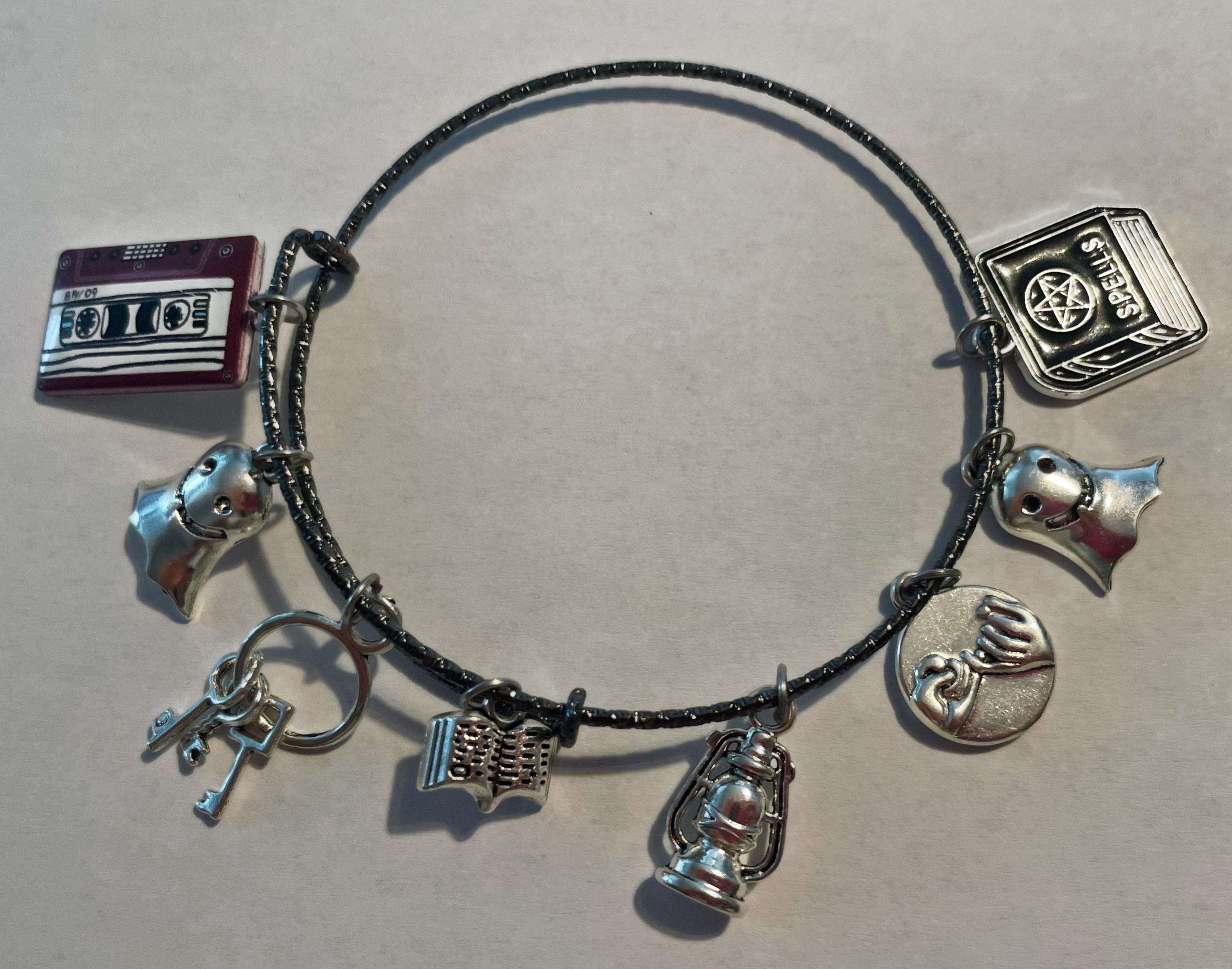 Dead Boy Detective Agency Charm Bangle: Payneland / Charles x Edwin