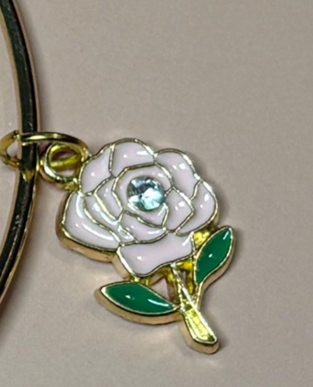 Malt shop romance gold bangle